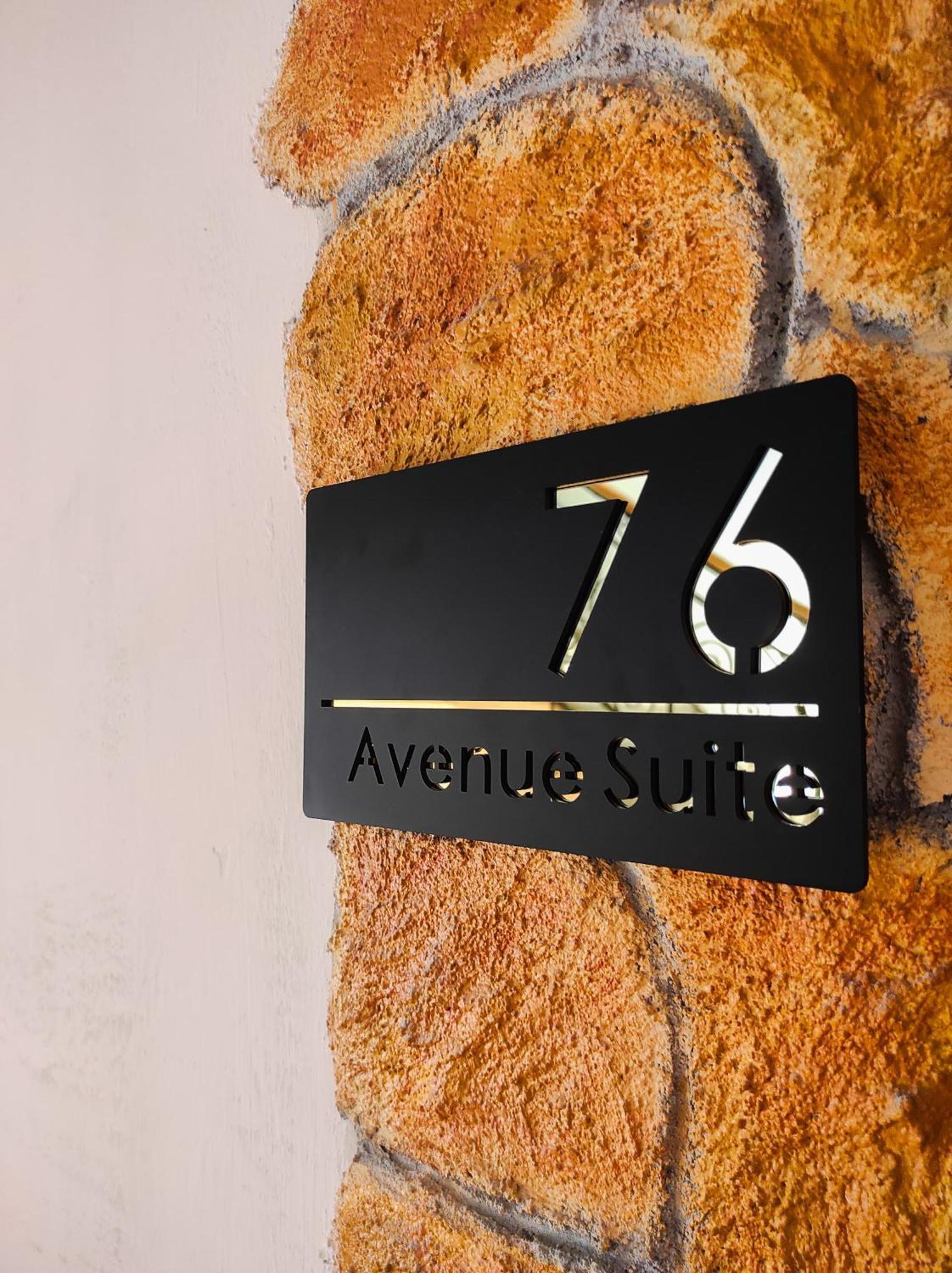 76 Avenue Suites Wi-Fi - Shuttle Reggio di Calabria Kültér fotó